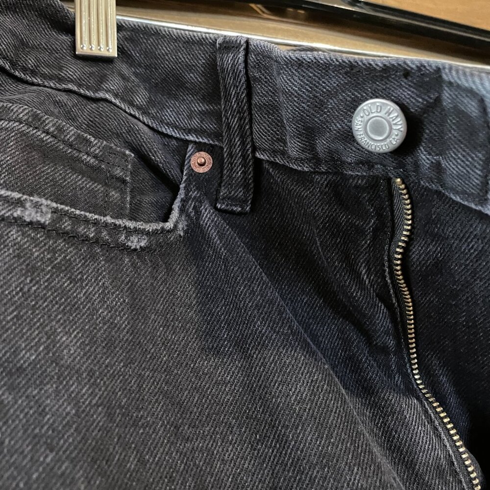 FIRM. NWT Old Navy Dark Wash Denim Jeans Extra High-Rise Balloon. Size 8 Women's - Picture 13 of 16